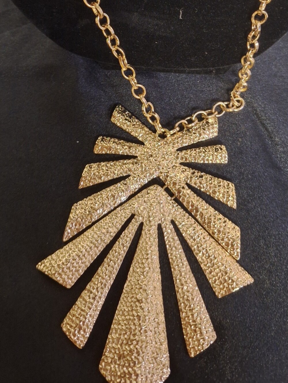 Large Statement Gold Fan Neckless. Unisex 21" Drop